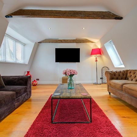 Stylish Townhouse, Work Desk, Fast Wi-Fi, Sleeps 6 Stamford Exterior foto