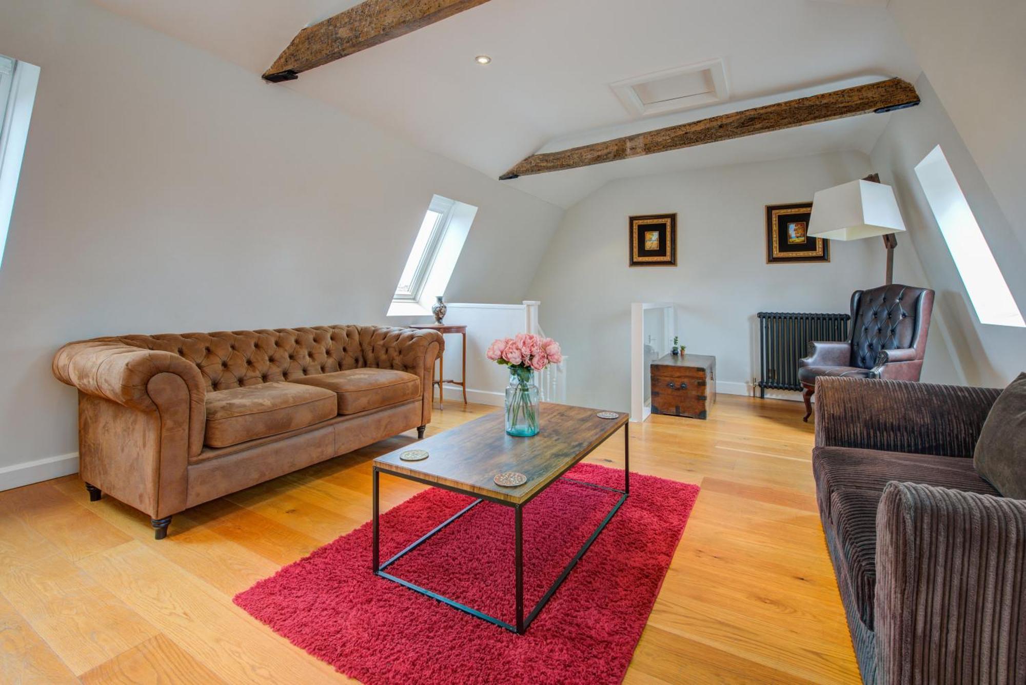 Stylish Townhouse, Work Desk, Fast Wi-Fi, Sleeps 6 Stamford Exterior foto