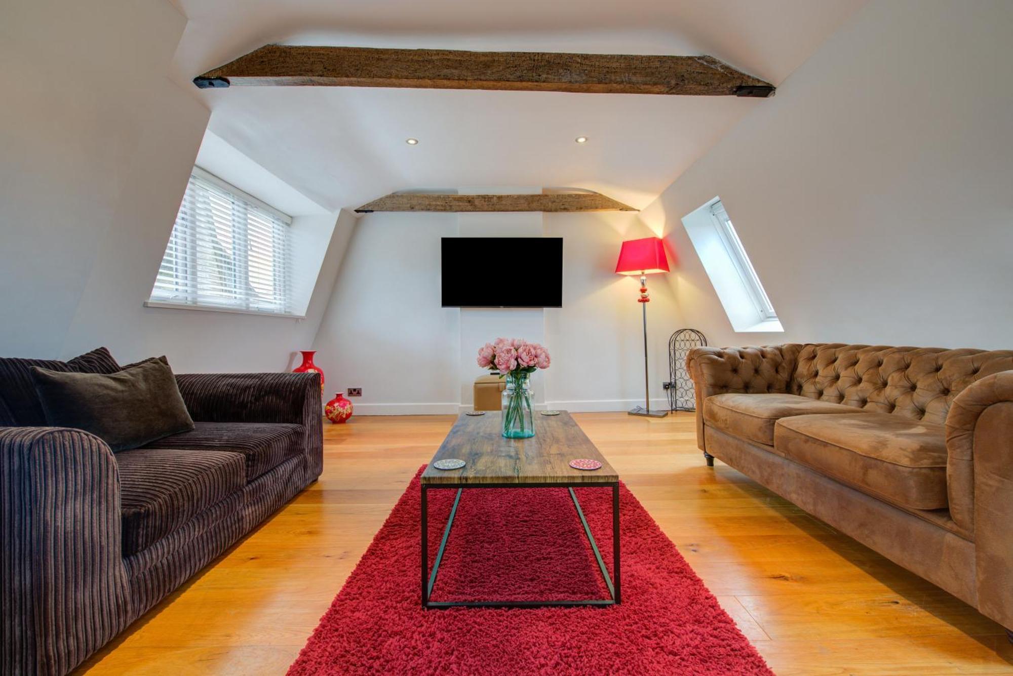 Stylish Townhouse, Work Desk, Fast Wi-Fi, Sleeps 6 Stamford Exterior foto